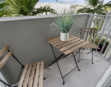 410 Ne 36th Street - Photo Thumbnail 11