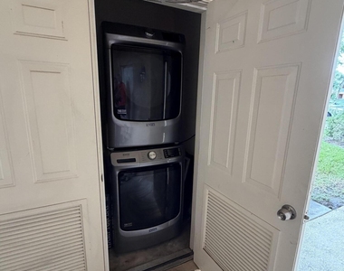 8317 Mulligan Circle - Photo Thumbnail 17