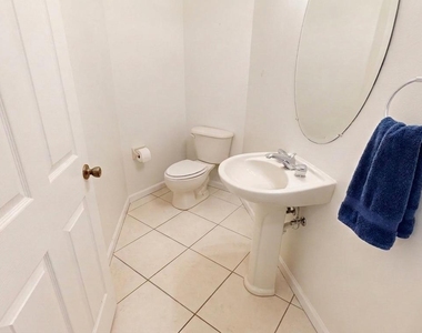 8317 Mulligan Circle - Photo Thumbnail 15