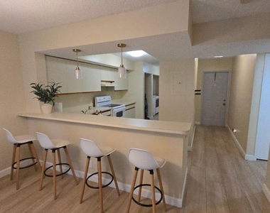 8316 Nw 24th Street - Photo Thumbnail 5