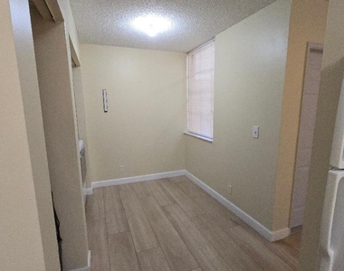 8316 Nw 24th Street - Photo Thumbnail 9