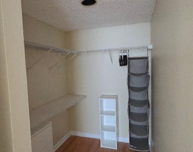8316 Nw 24th Street - Photo Thumbnail 16