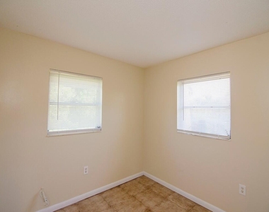 3131 Duban Terrace - Photo Thumbnail 16