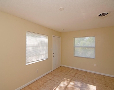 3131 Duban Terrace - Photo Thumbnail 6