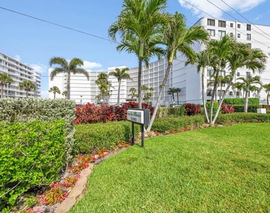 3590 S Ocean Boulevard - Photo Thumbnail 15