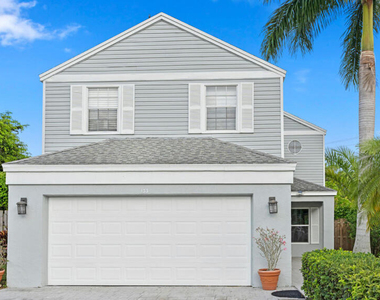 133 Sw 159th Way - Photo Thumbnail 25