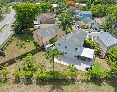 133 Sw 159th Way - Photo Thumbnail 33