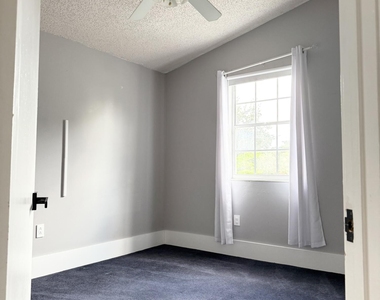 133 Sw 159th Way - Photo Thumbnail 23