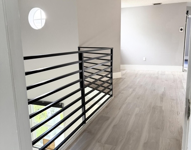 133 Sw 159th Way - Photo Thumbnail 19
