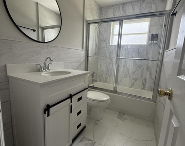 407 Willows Avenue - Photo Thumbnail 6