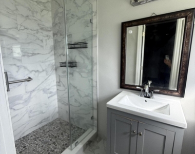 407 Willows Avenue - Photo Thumbnail 13