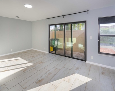 21356 Sonesta Way - Photo Thumbnail 23