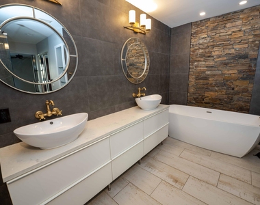 21356 Sonesta Way - Photo Thumbnail 16