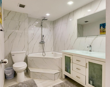 812 Briny Avenue - Photo Thumbnail 11