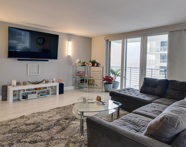 812 Briny Avenue - Photo Thumbnail 8