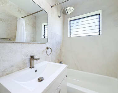 2647 Nw 62nd Avenue - Photo Thumbnail 18