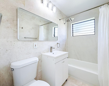 2647 Nw 62nd Avenue - Photo Thumbnail 17