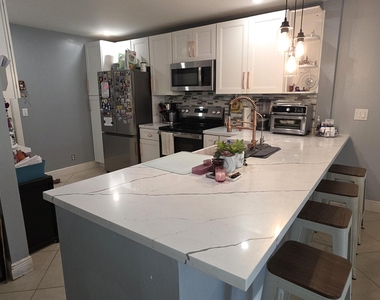 3751 Nw 91st Lane - Photo Thumbnail 3