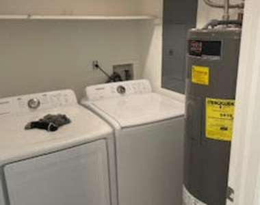 6110 Francis Street - Photo Thumbnail 9