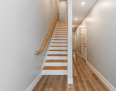 2376 Longhorn Street - Photo Thumbnail 7