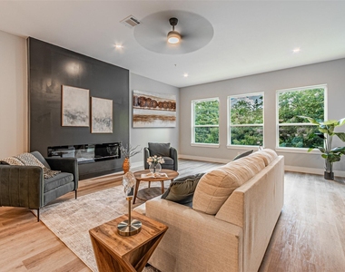 2376 Longhorn Street - Photo Thumbnail 16