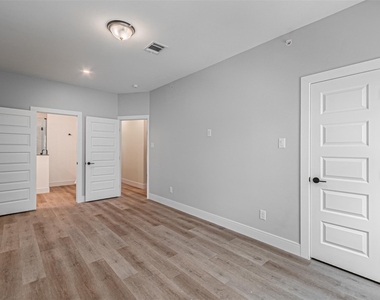 2376 Longhorn Street - Photo Thumbnail 24