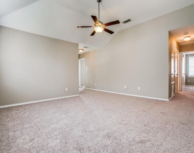 2117 Arthur Street - Photo Thumbnail 16