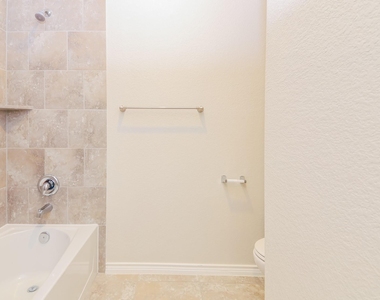 105 Gentle Circle Way - Photo Thumbnail 11