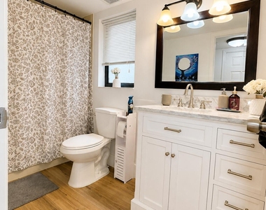 9641 Riverside Drive - Photo Thumbnail 21