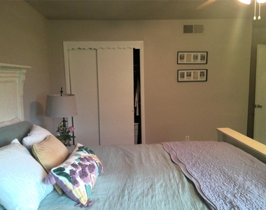 7348 Walling Lane - Photo Thumbnail 11