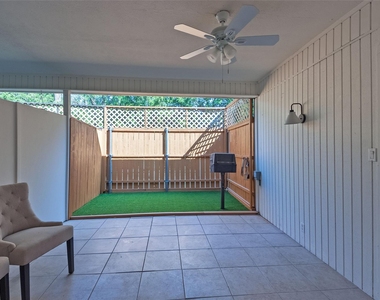 6341 Rincon Way - Photo Thumbnail 14