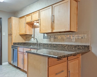 6341 Rincon Way - Photo Thumbnail 9