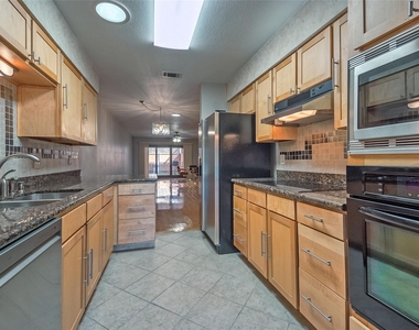 6341 Rincon Way - Photo Thumbnail 7