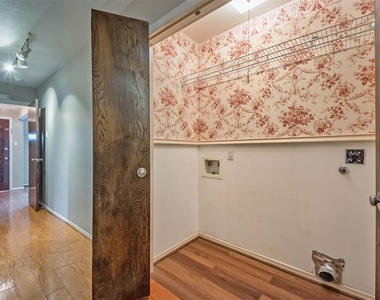 6341 Rincon Way - Photo Thumbnail 20