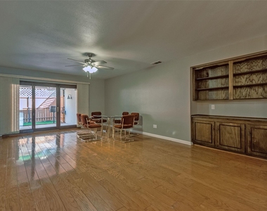 6341 Rincon Way - Photo Thumbnail 11