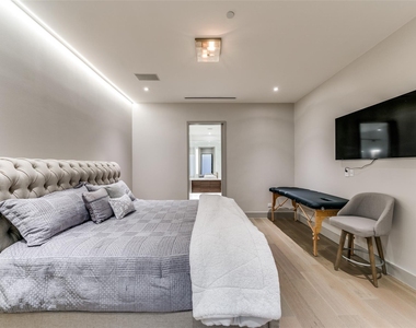 2408 Victory Park Lane - Photo Thumbnail 20