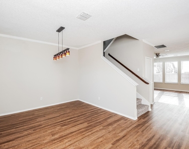4713 Palm Ridge Drive - Photo Thumbnail 2