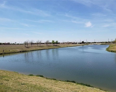 12739 Cardinal Creek Drive - Photo Thumbnail 2