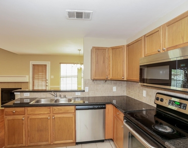 3966 Oceanside Drive - Photo Thumbnail 6