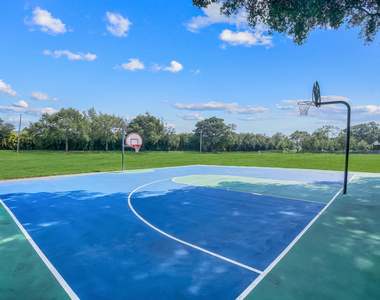 3015 Oaktree Lane - Photo Thumbnail 26