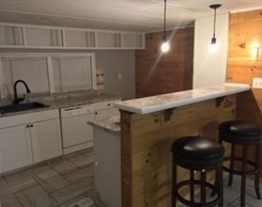 120 Overland Court - Photo Thumbnail 5