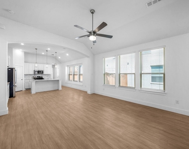3800 Talisker Boulevard - Photo Thumbnail 10