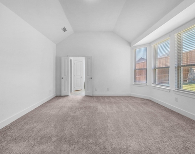 3800 Talisker Boulevard - Photo Thumbnail 11