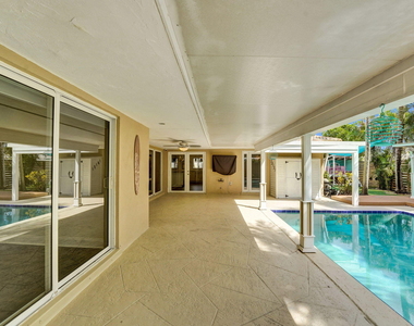 5404 Ne 22nd Avenue - Photo Thumbnail 25
