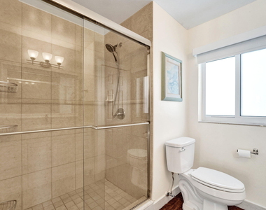 5404 Ne 22nd Avenue - Photo Thumbnail 22
