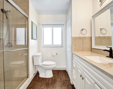5404 Ne 22nd Avenue - Photo Thumbnail 21