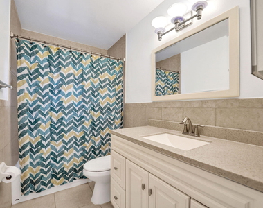 5404 Ne 22nd Avenue - Photo Thumbnail 14