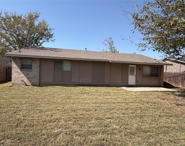 6616 Brookshire Trail - Photo Thumbnail 18