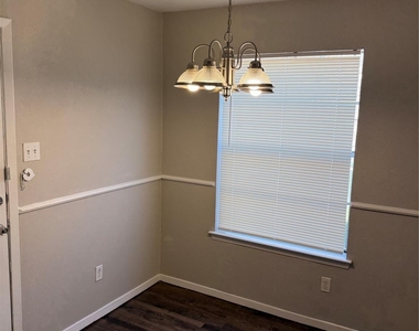 6616 Brookshire Trail - Photo Thumbnail 7