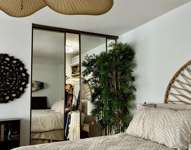 2440 Sw Danbury Lane - Photo Thumbnail 15